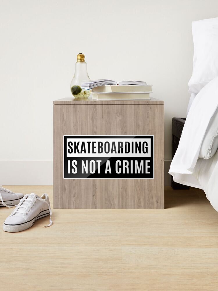 Pegatina Skate is not a crime