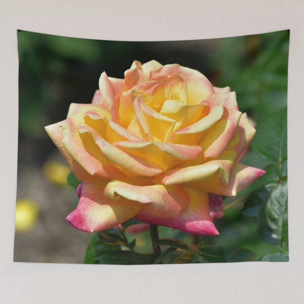 Artikelvorschau, Gelbe rosa Rose entworfen und verkauft von IoanaHraball.