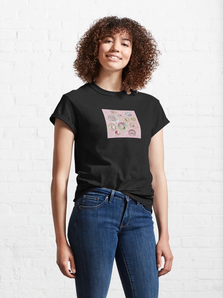 T Shirt Assiettes Pour Chaton Et Chat De L Ecole De Sorcellerie Sur Dentelle Ombragee Par Gunsnhoney Redbubble