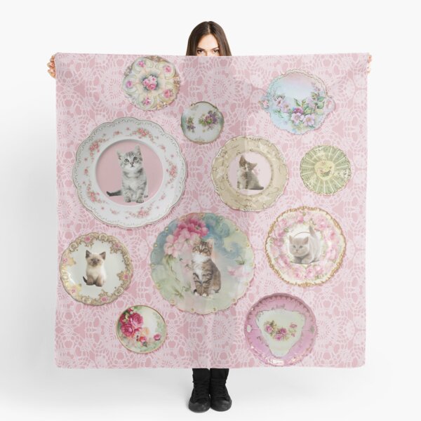 Aperçu de l'œuvre Assiettes pour chaton et chat de l'école de sorcellerie sur dentelle ombragée créée et vendue par gunsnhoney.