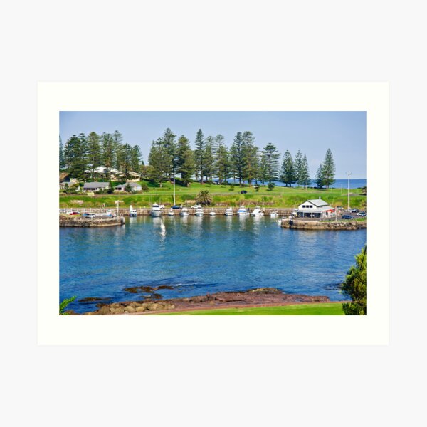 Kiama Harbour Art Print