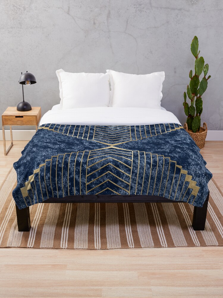 Navy blue outlet velvet throw blanket