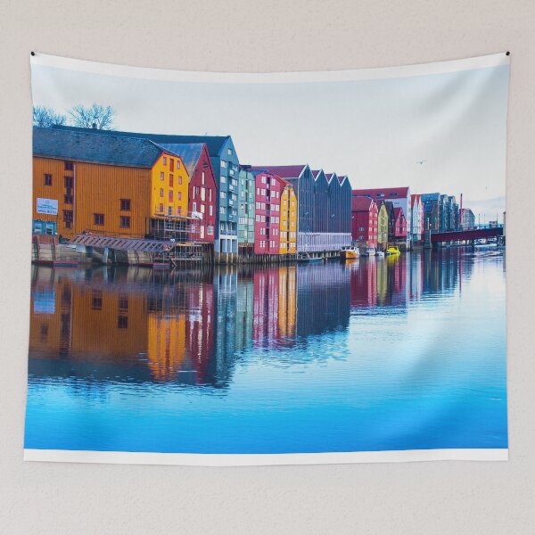 Artikelvorschau, Trondheim Waterfront, Norwegen entworfen und verkauft von HazelWright.