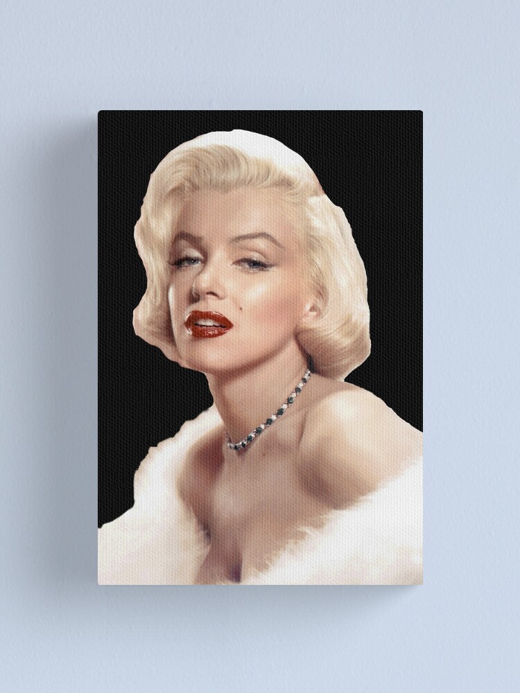 Marilyn Monroe's Glam But Tragic Life