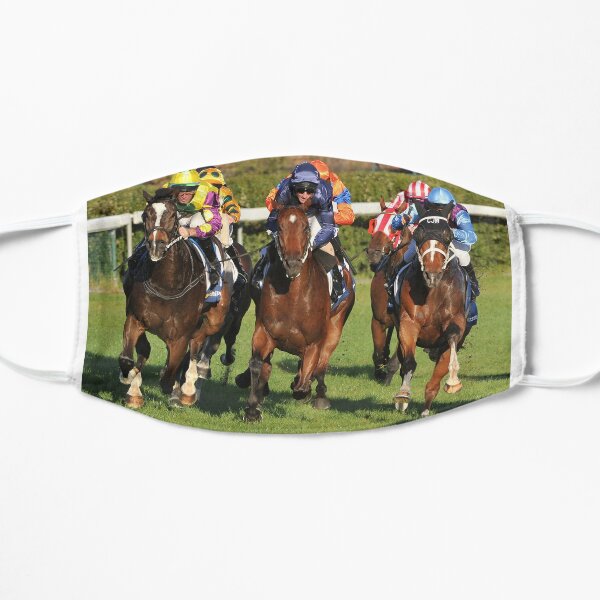 Horse racing action 10 Flat Mask