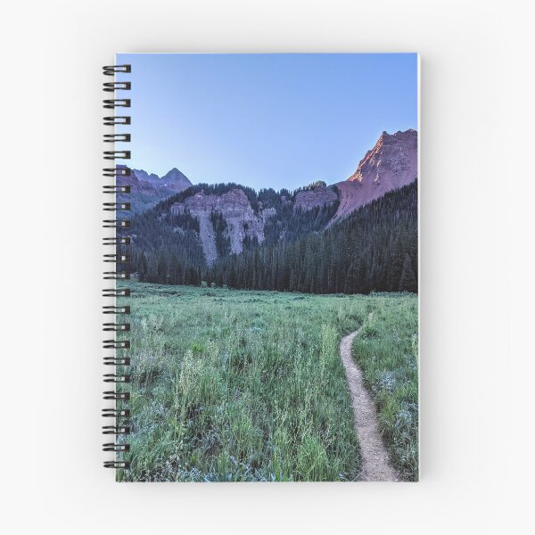 Aperçu de l'œuvre Clochettes marron - Snowmass Wilderness créée et vendue par Everymtndesigns.