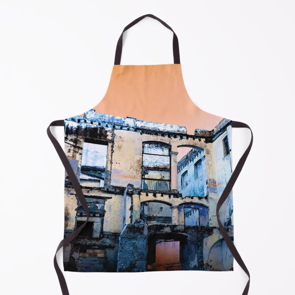 Aperçu de l'œuvre Havana Vintage Ruins Vanilla Sky créée et vendue par GhostGumDesigns.