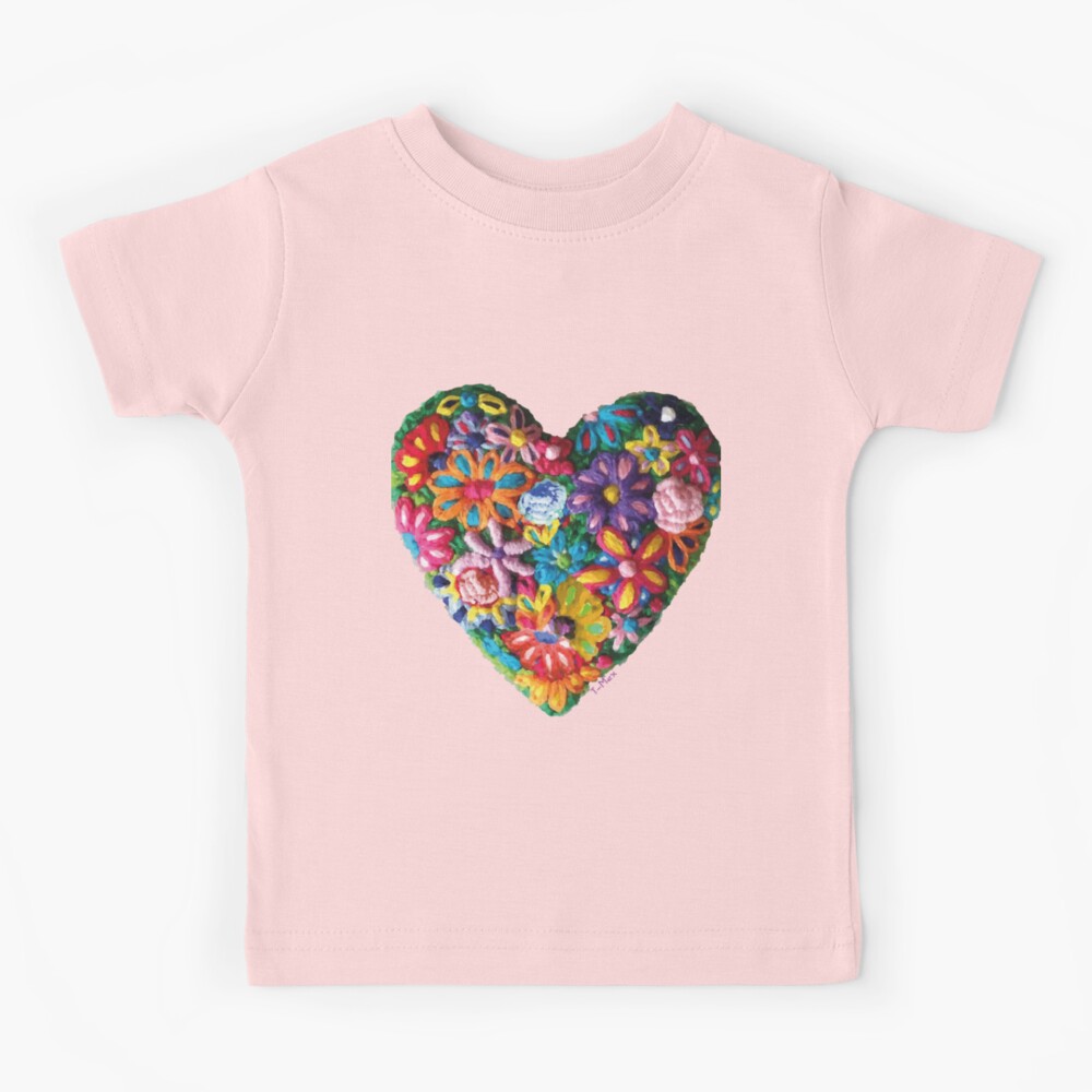 Floral Heart shape Embroidery design - Scoop My Art