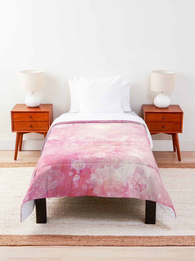 Alternate view of Pink watercolor splatters Comforter