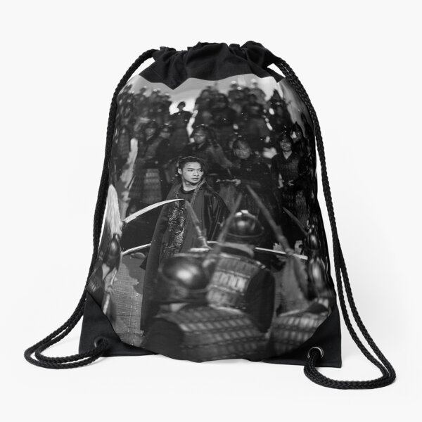 yixing lit 莲 연 teaser Drawstring Bag