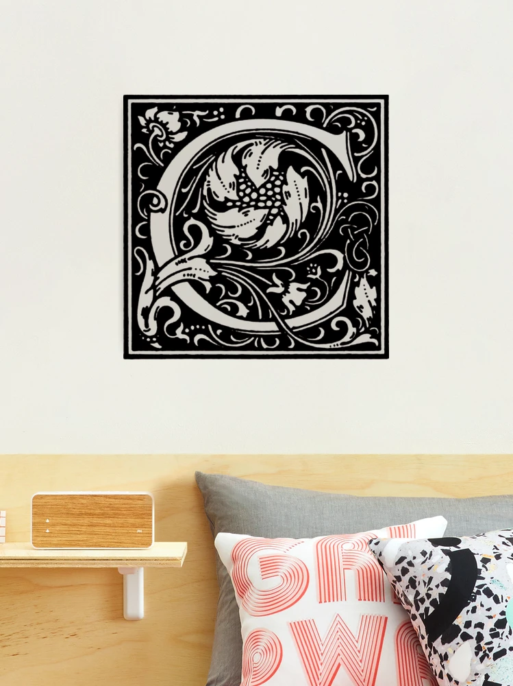 William Morris Renaissance Style Cloister Alphabet Letter C