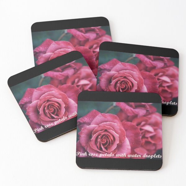 Artikelvorschau, Rosa Rosenblätter mit Wassertropfen entworfen und verkauft von greengoodnich.