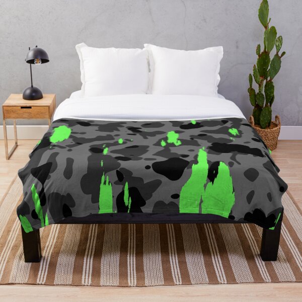 Artikelvorschau, giftige Tarnung Tarnung grau schwarz grün Druck entworfen und verkauft von kaisdesign.