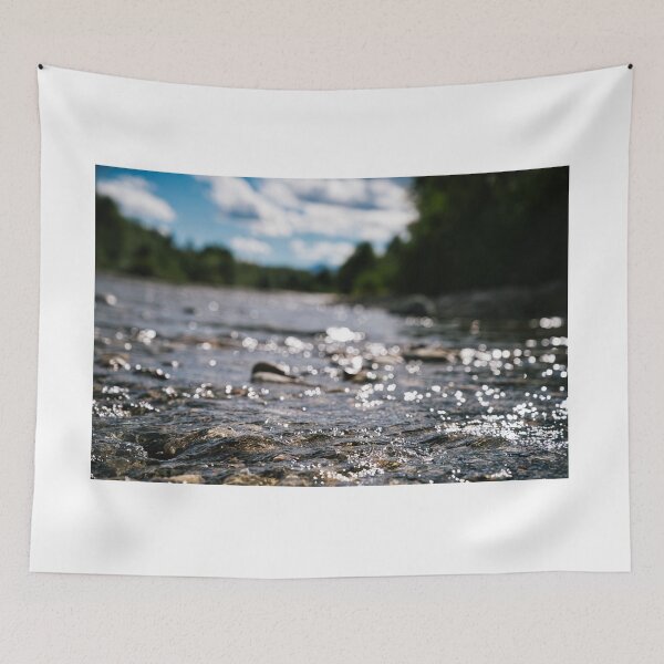 Item preview, water reflecting light designed and sold by Audun Dammen.