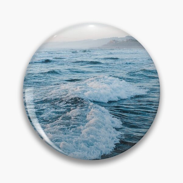 Aperçu de l'œuvre Océan bleu calme créée et vendue par cloudyydesignss.