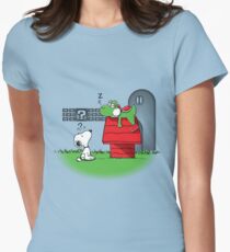 Wrong Doghouse Women's Fitted T-Shirt