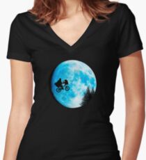ET Women's Fitted V-Neck T-Shirt