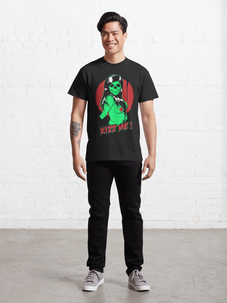 Alternate view of Kizz Me ! Classic T-Shirt