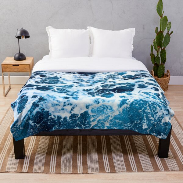 Item preview, Surf del océano azul designed and sold by GraceCreation.