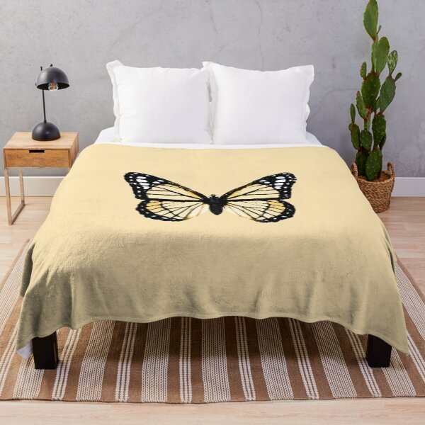 Item preview, Sueño Amarillo Mariposa Monarca designed and sold by trajeado14.