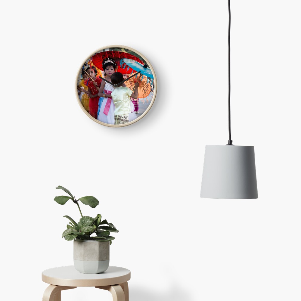 Item preview, Clock designed and sold by missatgerebut.