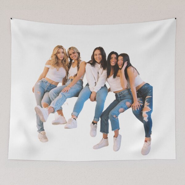 Artikelvorschau, Die Hype House Girls entworfen und verkauft von CraftyCreative2.