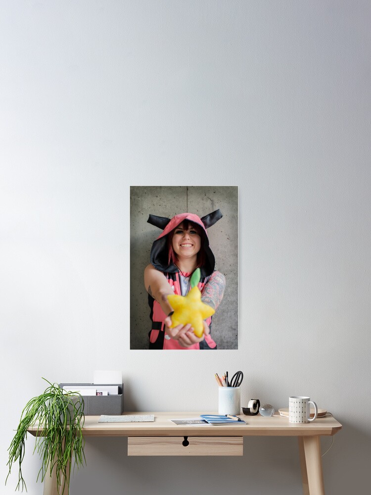 Imagen 2 de 3, Póster con la obra Kingdom Hearts 3 Kairi, diseñada y vendida por APPCPrintShop.