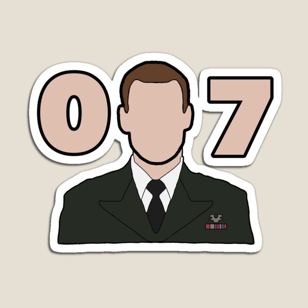 Aperçu de l'œuvre george o’malley 007 créée et vendue par heyitzsadiee.