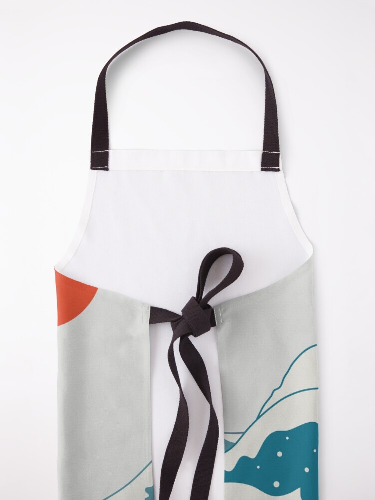 Alternate view of Cat Landscape 34 Apron