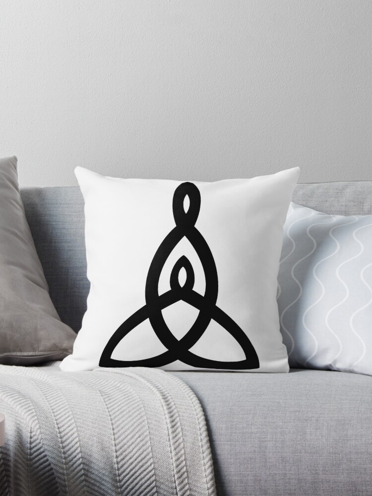 Mother daughter celtic knot