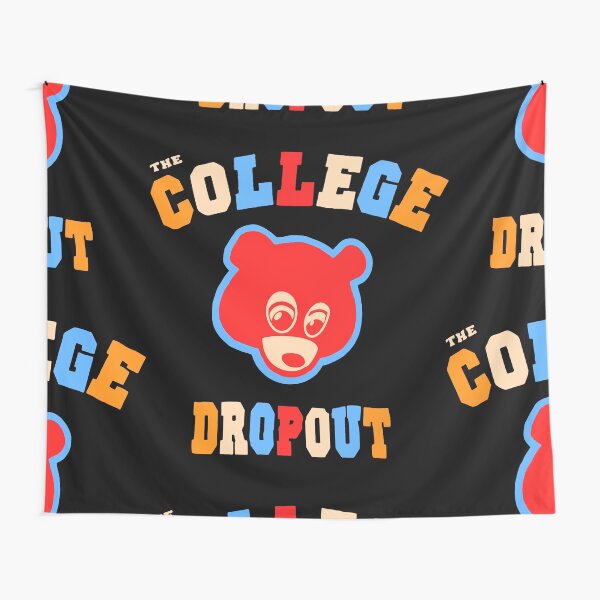 Artikel-Vorschau von The College Dropout Student Fantastisches lustiges und buntes T-Shirt mit Abschlussbär für Jungen oder Mädchen Frauen oder Männer Tee, designt und verkauft von You Gift.