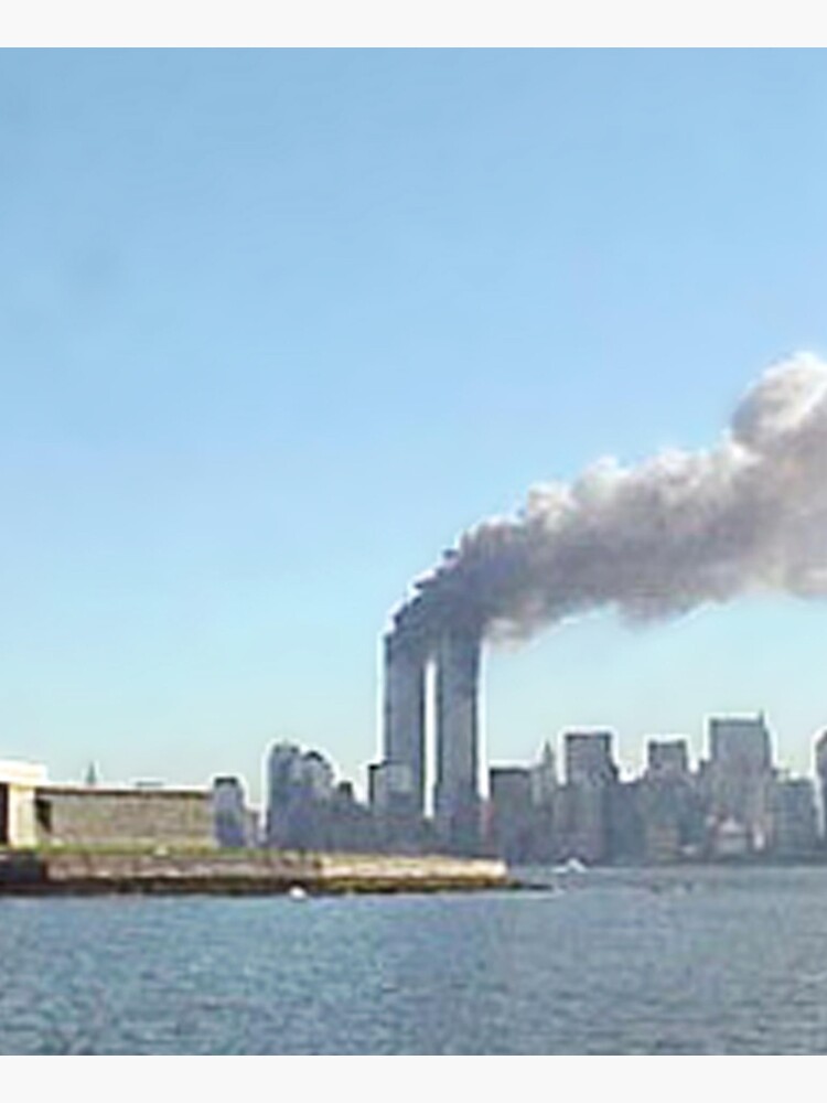 NEVER FORGET. NINE ELEVEN, 9 11 Statue of Liberty and WTC fire. by TOMSREDBUBBLE
