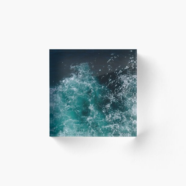 Item preview, Deep Blue Ocean Waves // Patrones de la naturaleza designed and sold by Onsenryu.