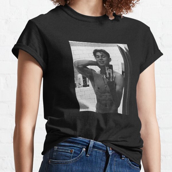 Vinnie Hacker T-shirt classique