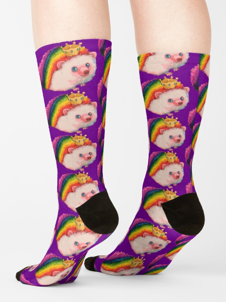 Imagen 4 de 5, Calcetines con la obra Erizo Arcoiris , diseñada y vendida por FotoLibreStudio.