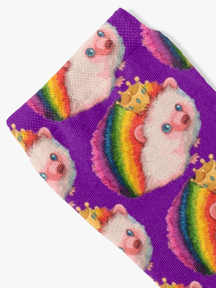 Imagen 2 de 5, Calcetines con la obra Erizo Arcoiris , diseñada y vendida por FotoLibreStudio.