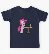 Pinkie Pie and Gummy Play Magic Shirt (My Little Pony: Friendship is Magic) Kids Tee