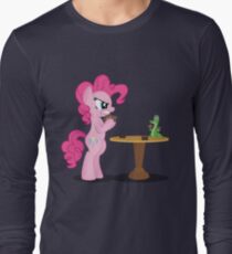 Pinkie Pie and Gummy Play Magic Shirt (My Little Pony: Friendship is Magic) Long Sleeve T-Shirt