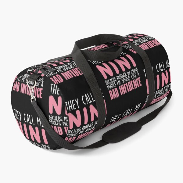 Aperçu de l'œuvre Ils m'appellent cadeau de grand-mère de la fête des mères Nini créée et vendue par zedesignn.