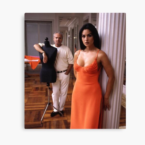 Monica Bellucci v10 Canvas Print