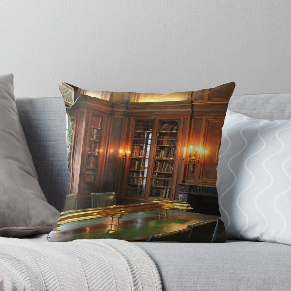 Item preview, Library designed and sold by Paula Bielnicka.