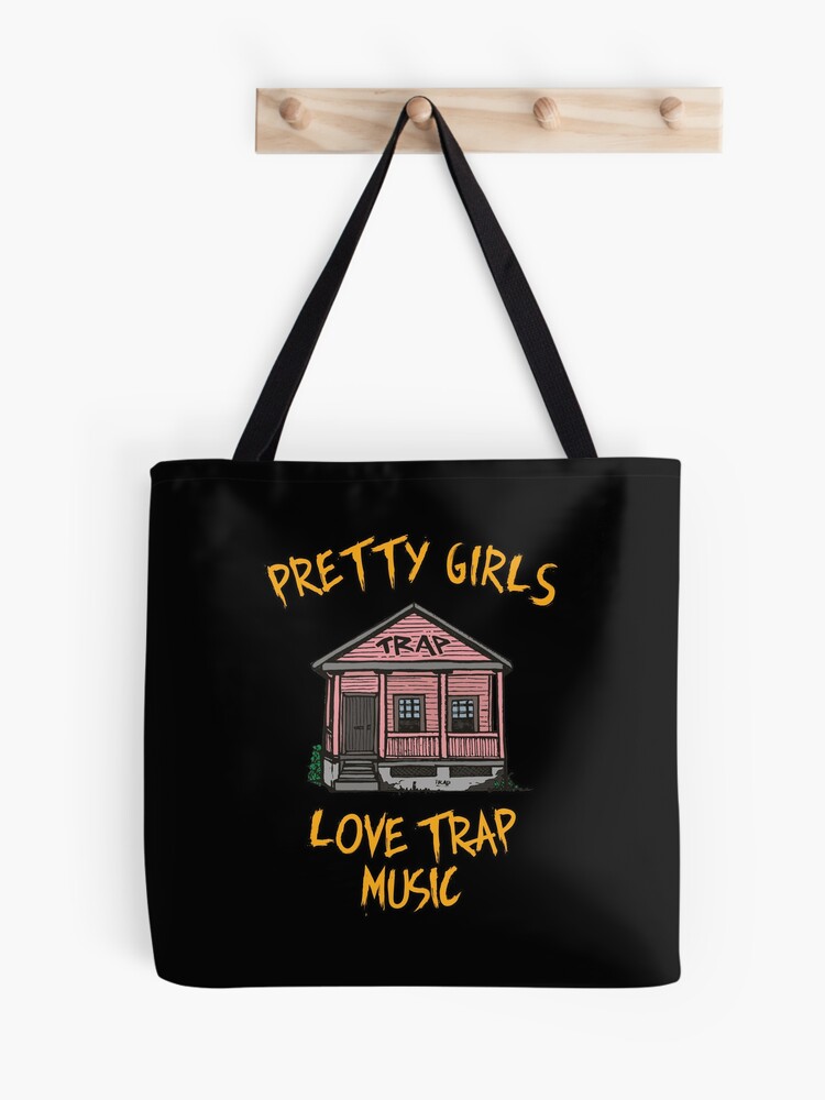 Gorgeous, gorgeous girls love big, big tote bags