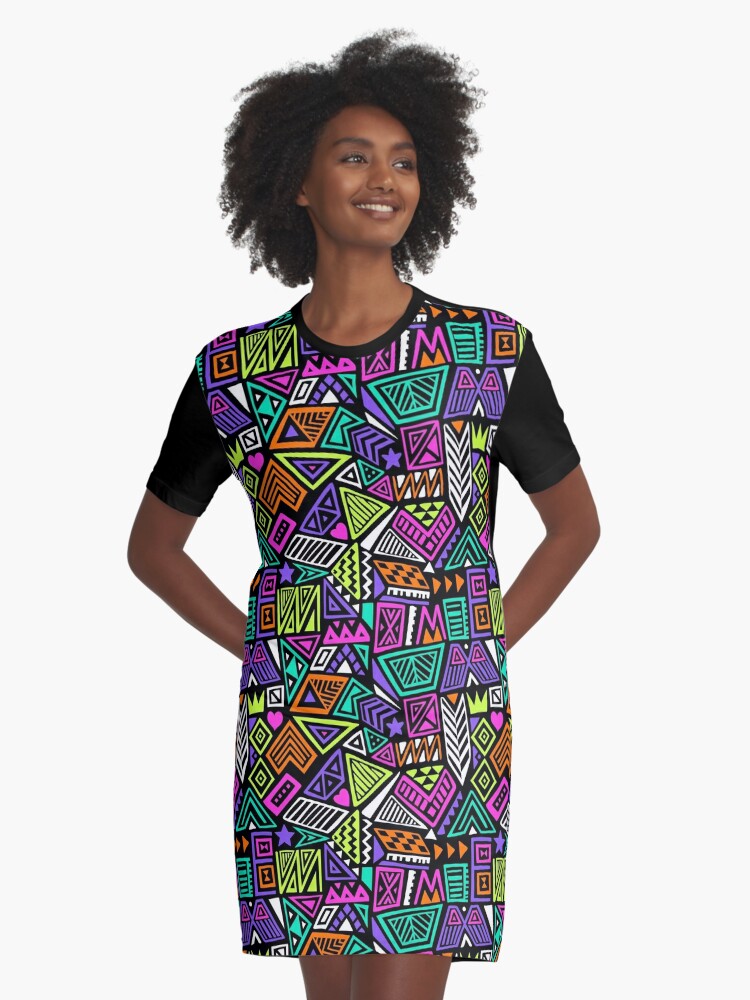 90s Fashion | Graphic T-Shirt Dress