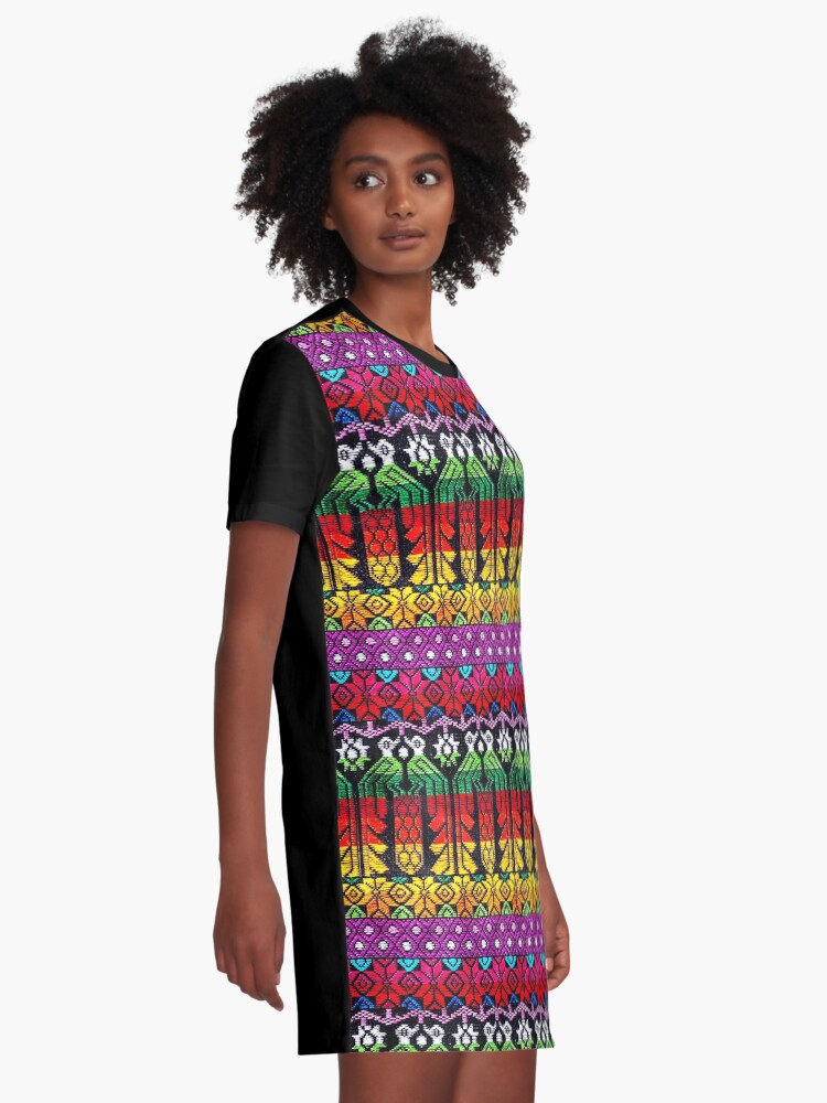 Vestido camiseta «Huipil guatemalteco Quetzal | tela típica Tradicional | K'iche Maya | Guatemala» de RageAnime | Redbubble Vestido camiseta «Huipil guatemalteco Quetzal | tela típica Tradicional | K'iche Maya | Guatemala» de RageAnime | Redbubble