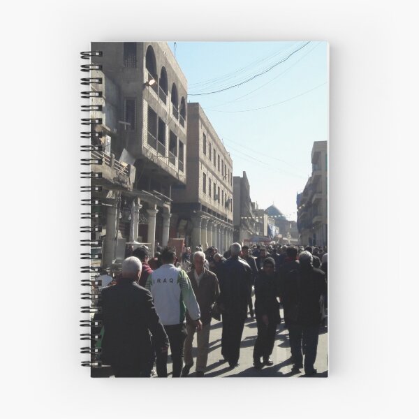 Artikelvorschau, Belebte Straße in der Altstadt, Bagdad, Irak entworfen und verkauft von Heaven-Earth.