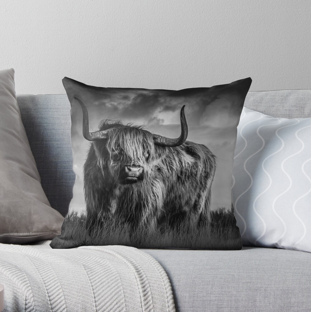 highland cow throw pillow