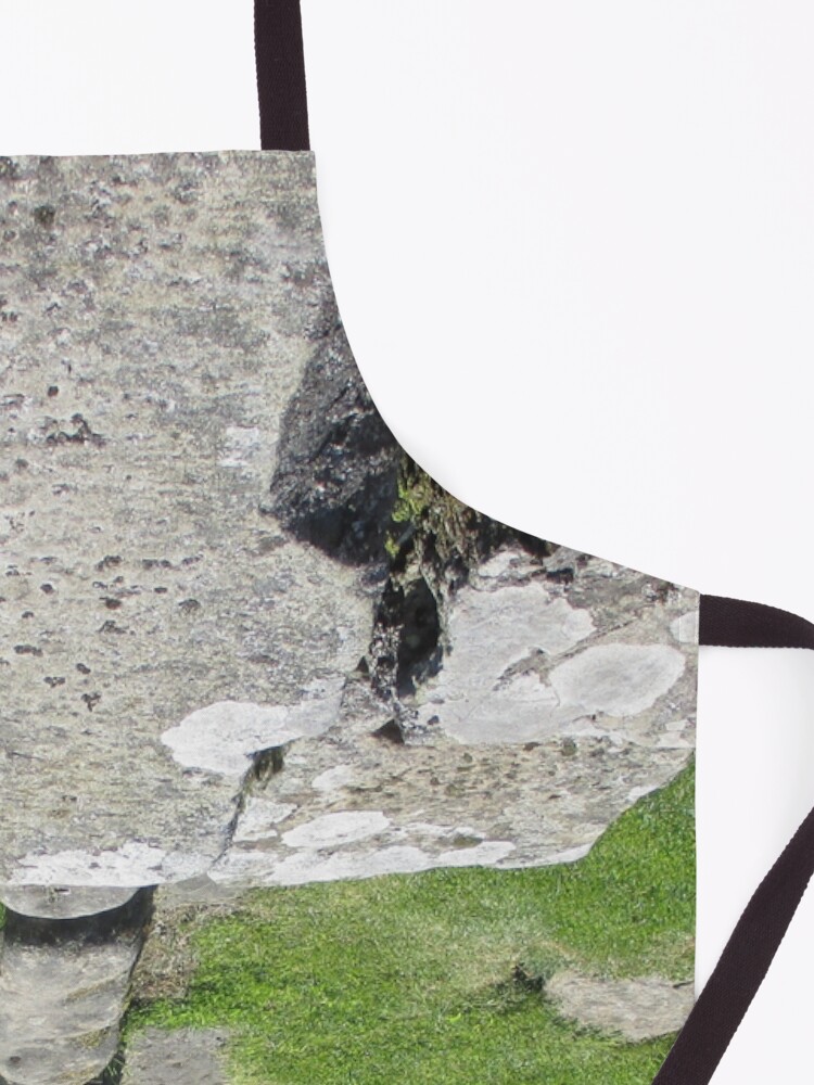 Alternate view of M.I. #87 |☼| Rocks And Bricks - Shot 9 (Hadrian's Wall) Apron