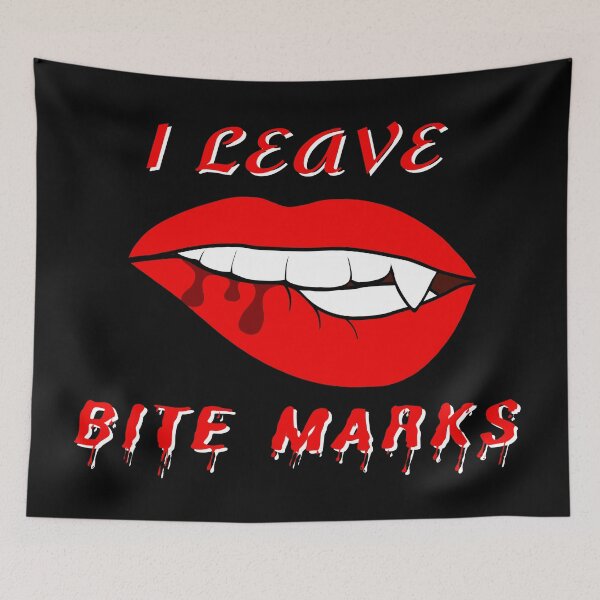 Artikelvorschau, Ich hinterlasse Bissspuren Bloody Vampire Lips Halloween entworfen und verkauft von asitflows.