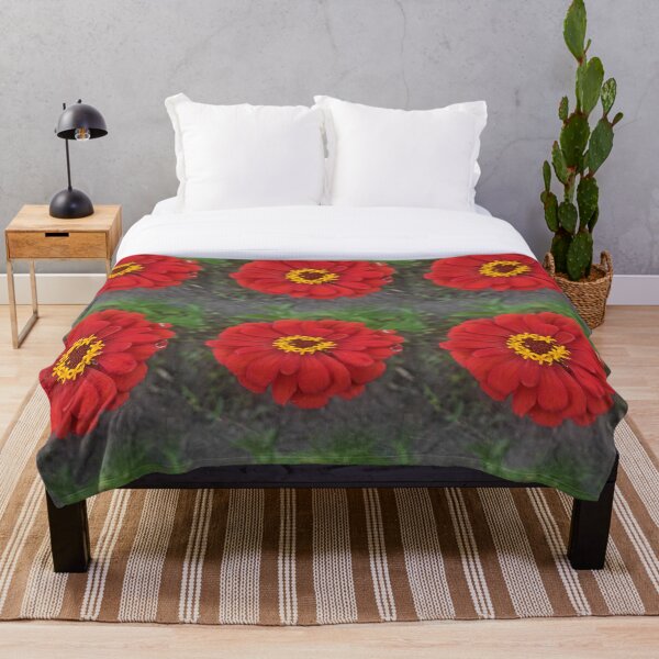 Item preview, Flor de Zinnia en patrón designed and sold by naturalpatterns.