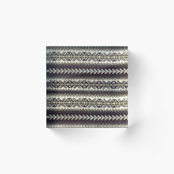 Item preview, Diseño tradicional Fair Isle Granny, gris azul designed and sold by SandraWTS.